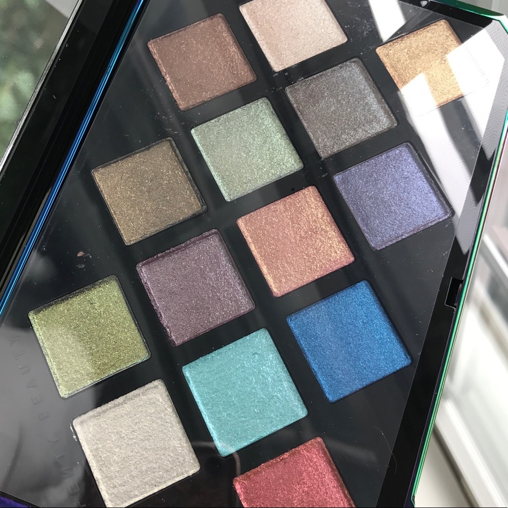 fenty beauty galaxy palette - Picture 5 of 5